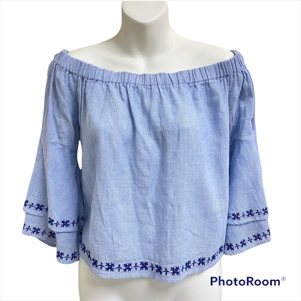 Lucky Brand boho blue‎ embroidered bell sleeve off shoulder top 
Size XS.